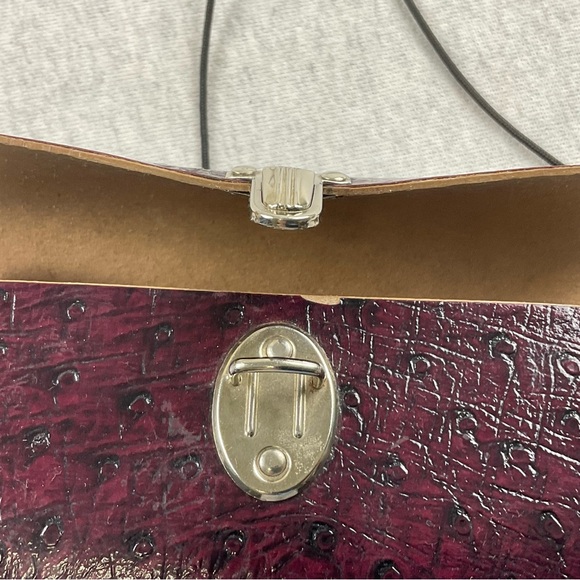 UNIQUE NO BRANDED WOMEN’S CYLINDER CROSSBODY BAG LITTLE PURSE COLOR: BURGUNDY - Picture 8 of 16